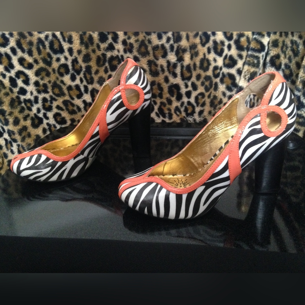 Naughty Monkey Zebra Heels with Bold Orange Trim - Picture 3 of 6